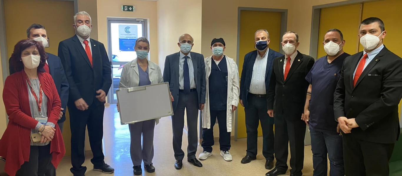 ΑΗΕΡΑ HJ41 Καλαμαριάς: Δώρισε 10 μαγνητικούς πίνακες χειρουργείων στο νοσοκομείο «ΑΧΕΠΑ»